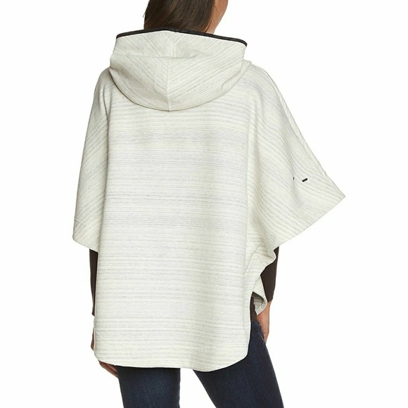 🚫SOLD📵 Nike Tech Fleece Cape Poncho Hoodie - Picture 2 of 4